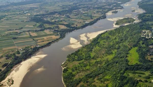 Bez pozwoleń, pod osłoną nocy. Ścieki do naszych rzek płyną szerokim strumieniem