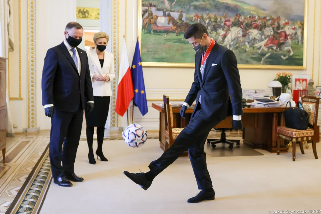 Robert Lewandowski w Pałacu Prezydenckim w Warszawie. Robert Lewandowski w Pałacu Prezydenckim w Warszawie.