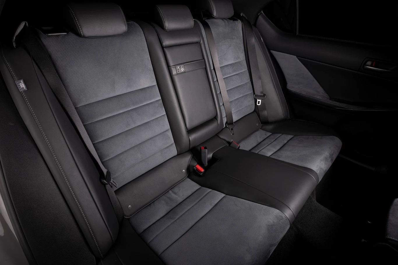 Lexus IS 500 Launch Edition