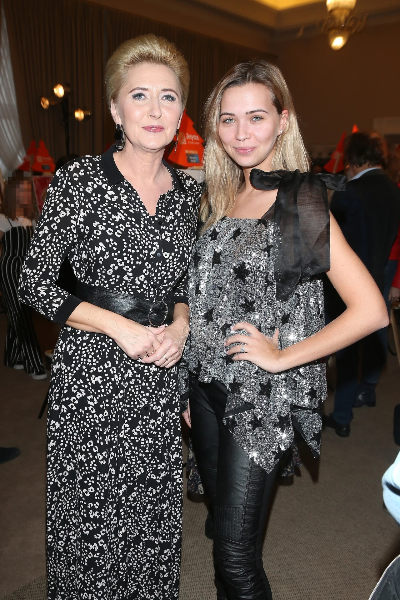 Sandra Kubicka, na zdj. z Agatą Dudą Sandra Kubicka, na zdj. z Agatą Dudą