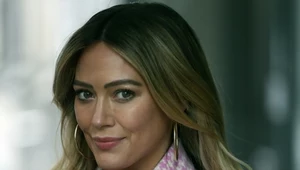 Hilary Duff w zaawansowanej ciąży. Co za fryzura! 