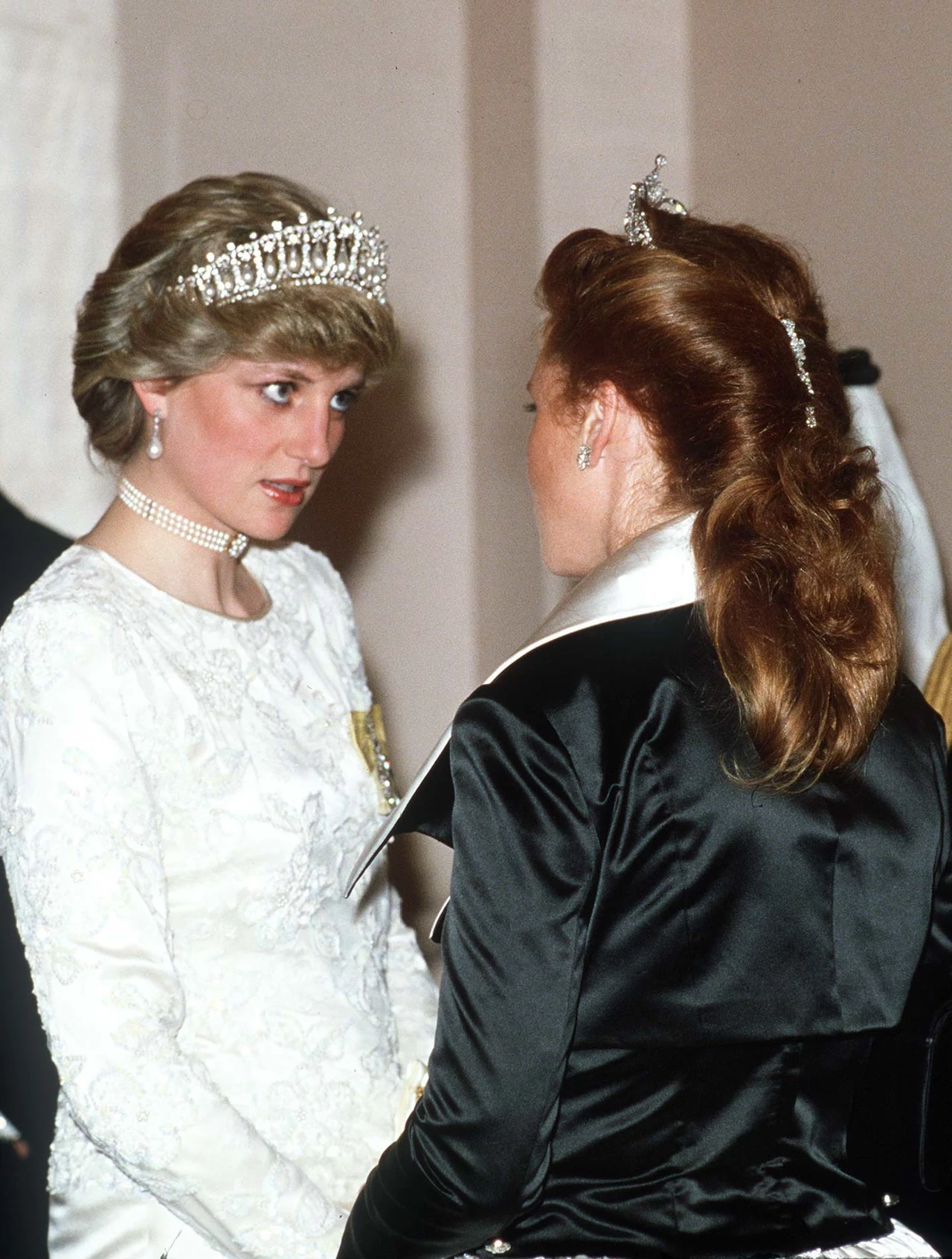 Księżna Diana w listach zawarła wiele swoich wspomnień Księżna Diana w listach zawarła wiele swoich wspomnień