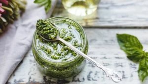 Pesto z liści rzodkiewki