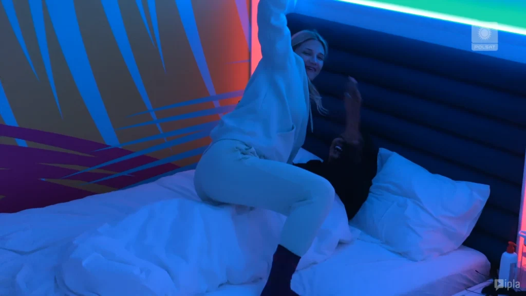 Dziewczyny nie chciały spać w łóżku z nowymi wyspiarzami! Dziewczyny nie chciały spać w łóżku z nowymi wyspiarzami!