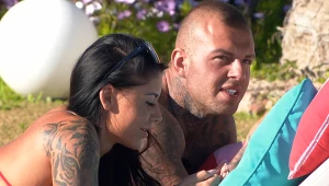 Stella coraz lepiej dogaduje się z Czarkiem!