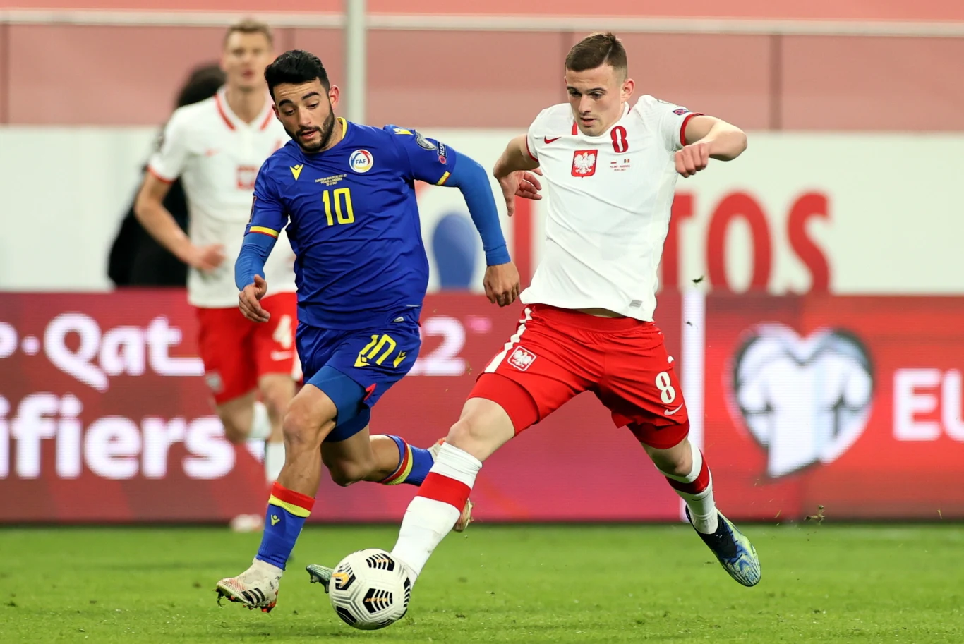 Kacper Kozłowski debiutował w meczu z Andorą Kacper Kozłowski debiutował w meczu z Andorą