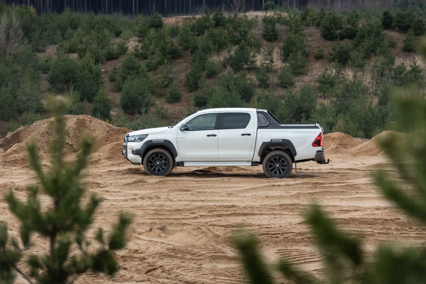 Toyota Hilux Invincible Toyota Hilux Invincible