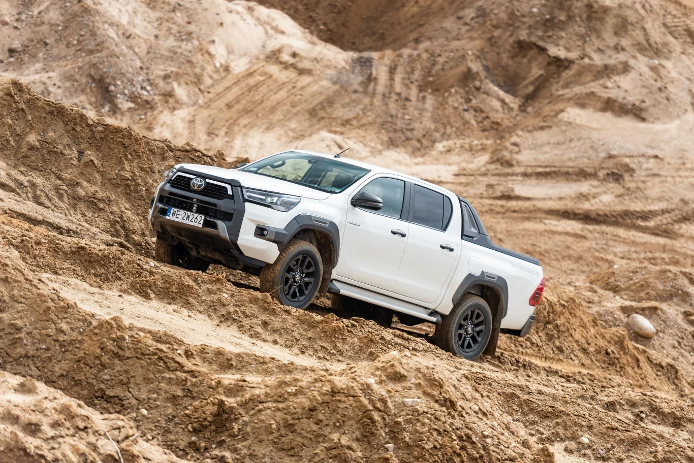 Toyota Hilux Invincible Toyota Hilux Invincible