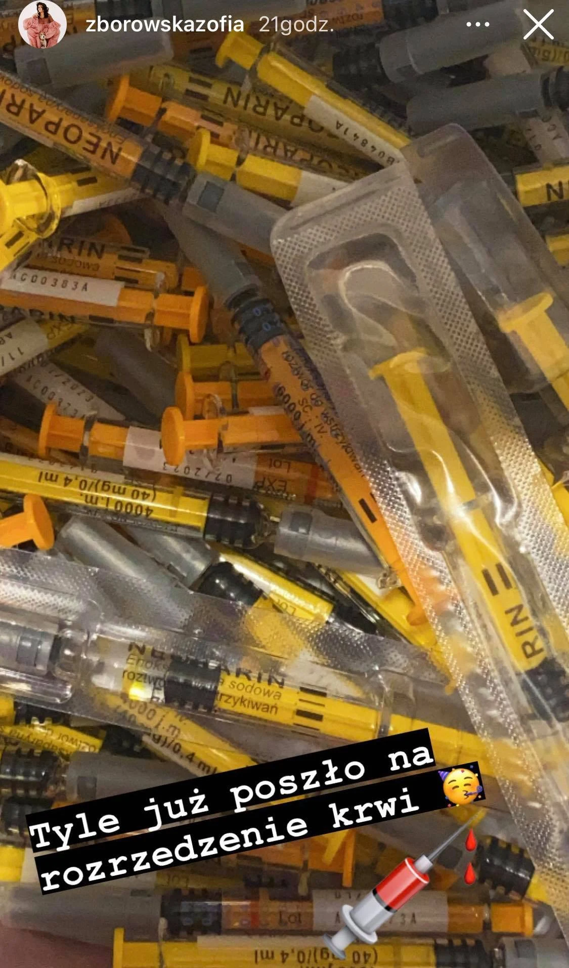 Zofia Zborowska pokazała nawet strzykawki Zofia Zborowska pokazała nawet strzykawki