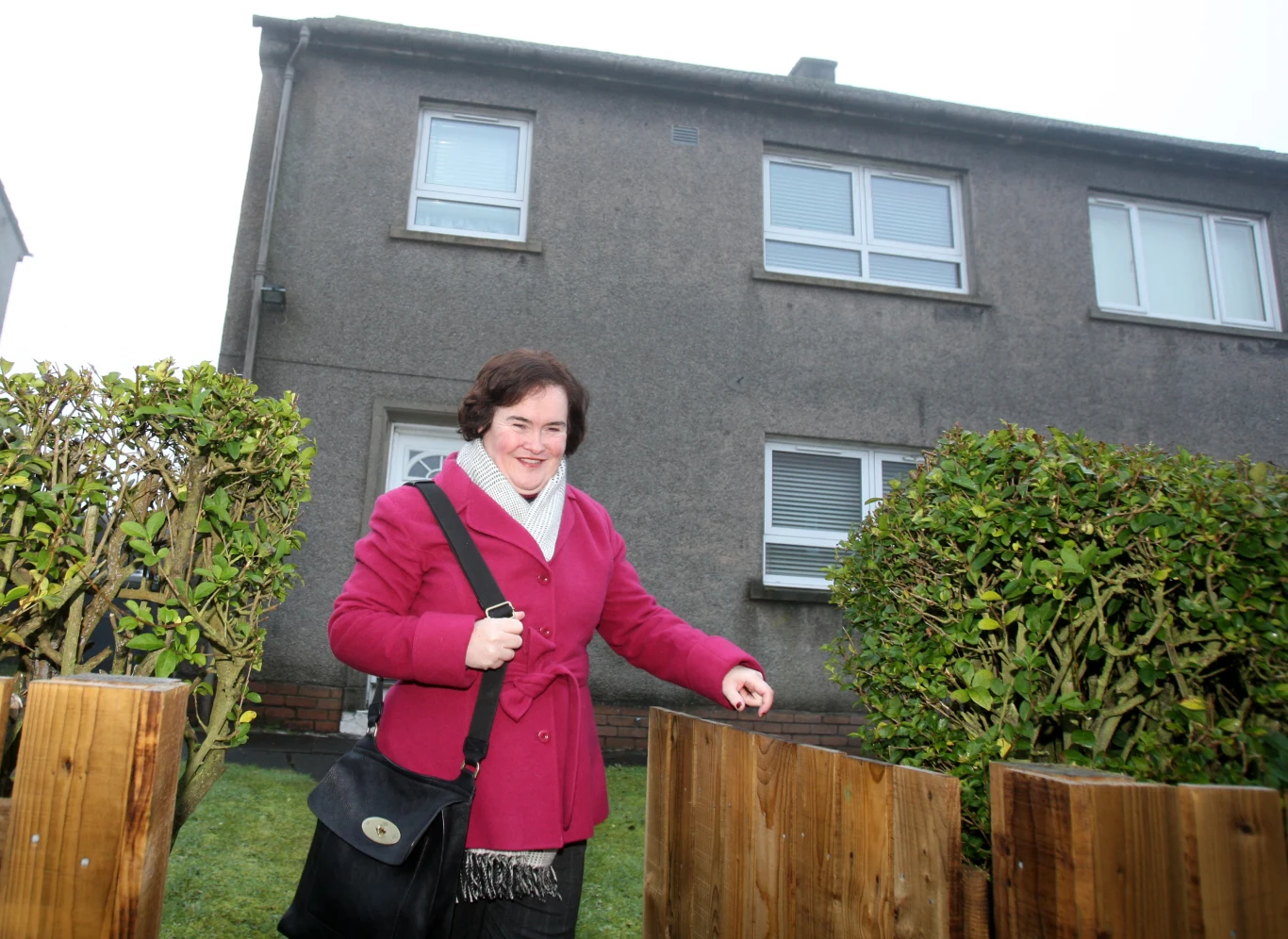 "Wszyscy byli przeciwko tobie, byliśmy bardzo cyniczni i to dla nas spora pobudka. Mogę tylko powiedzieć, że to przywilej móc cię słuchać" - tłumaczyła Amanda Holden. Również w sieci występ robił furorę, a o niepozornej uczestniczce pisały media na całym świecie. 