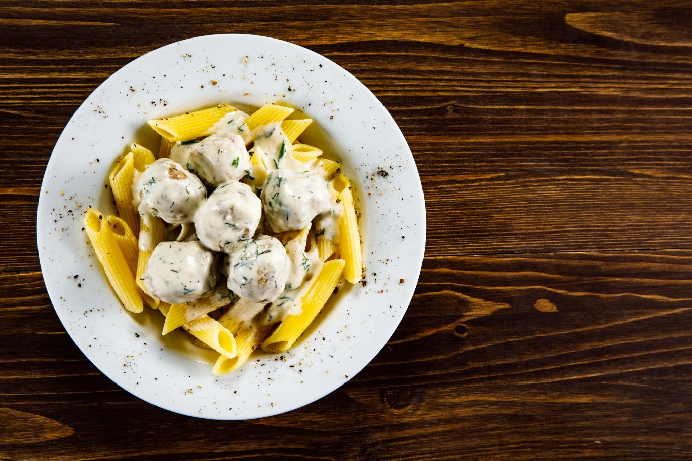 Pulpety w sosie carbonara to zaskakujący miks Pulpety w sosie carbonara to zaskakujący miks