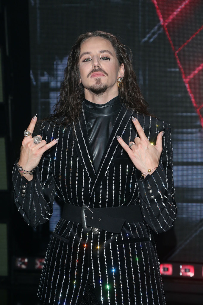 Michał Szpak robi furorę w sieci 