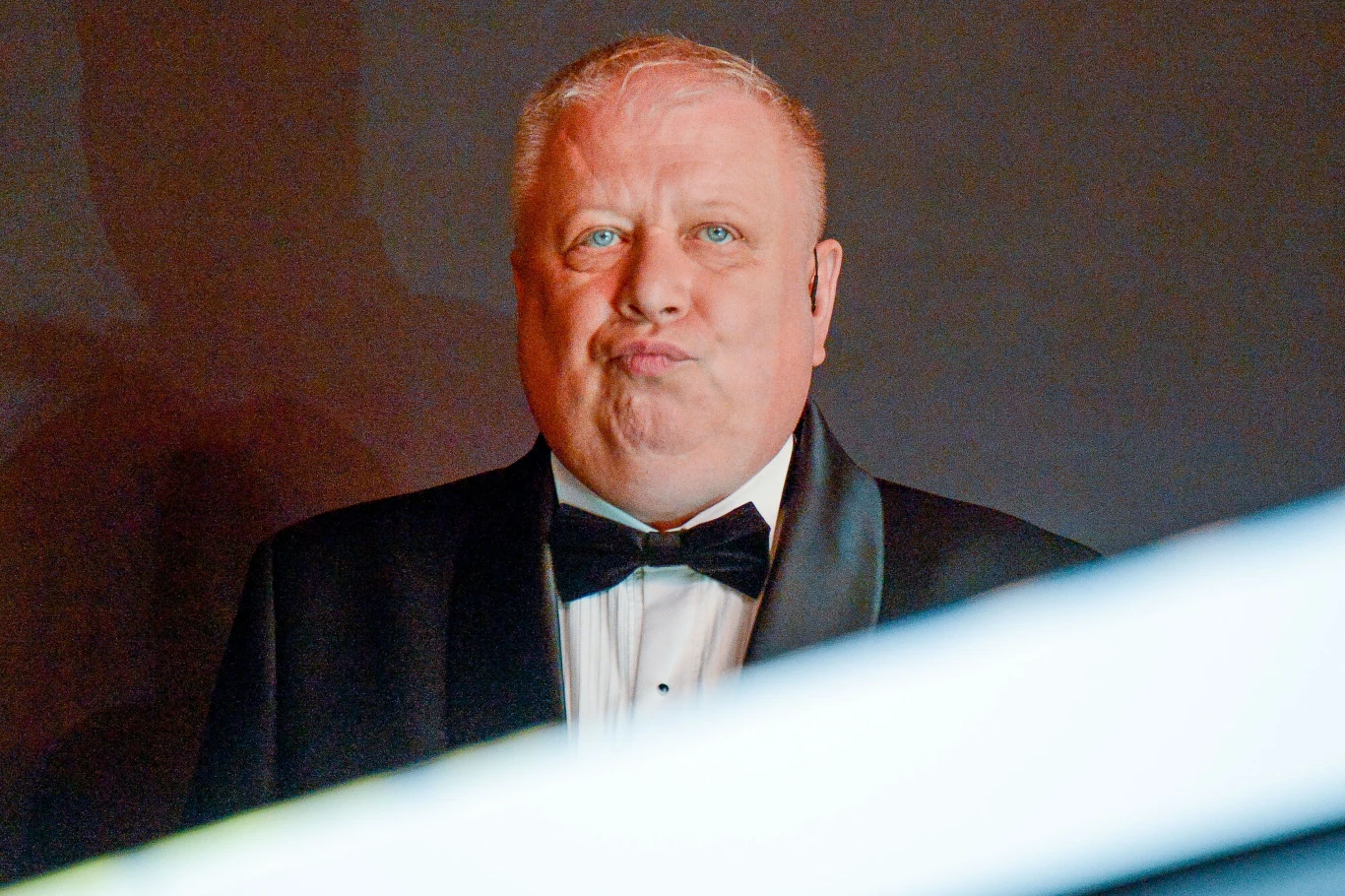 Marek Sierocki zadebiutował w roli prowadzącego "Szansy na sukces" Marek Sierocki zadebiutował w roli prowadzącego "Szansy na sukces"