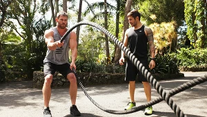 Moje trwające dziesięć lat szkolenie treningowe, uważam za pracę na pełen etat - przekonuje Chris Hemsworth