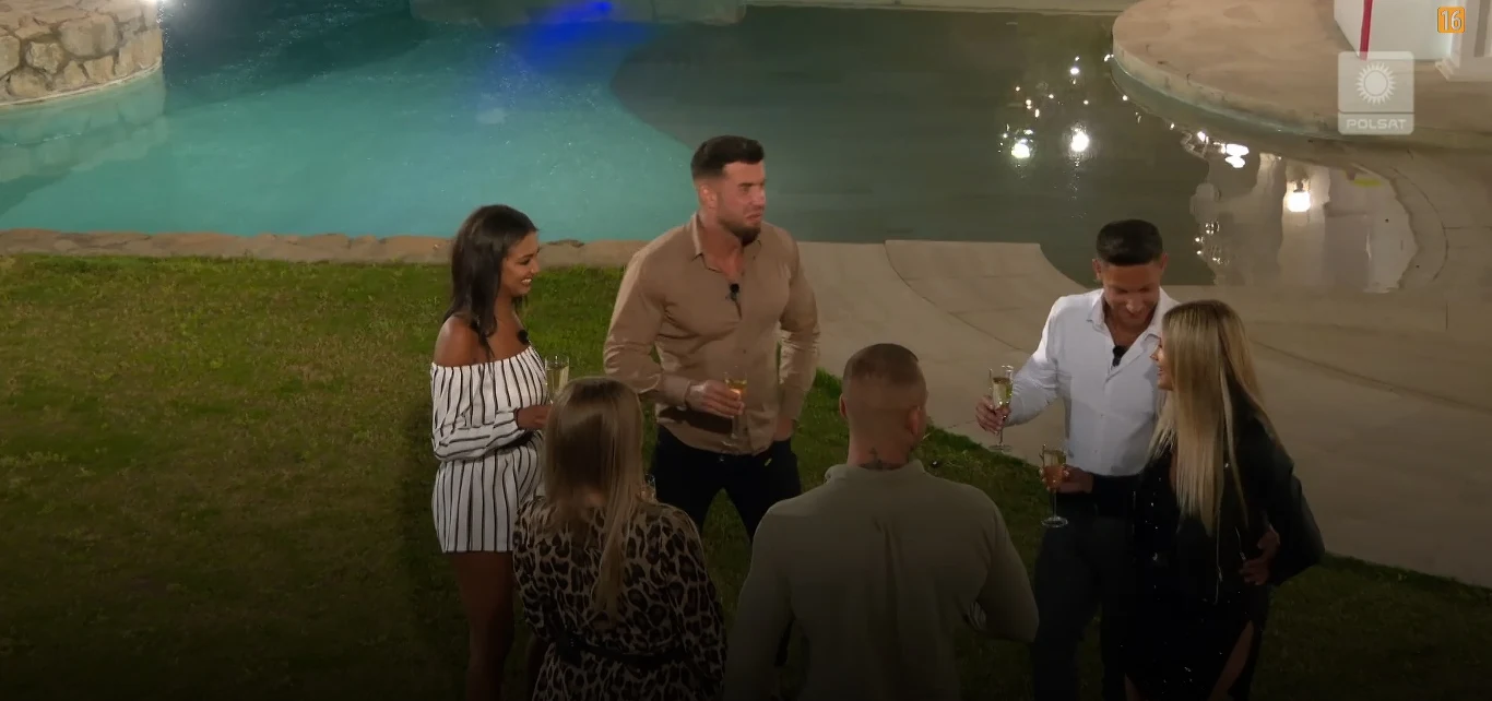 Wyspiarze świętują dostanie się do finału