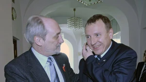 Antoni Macierewicz zwrócił się do Jacka Kurskiego o emisję filmu w TVP