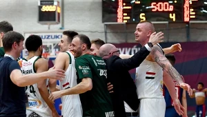 Radość koszykarzy Legii po awansie