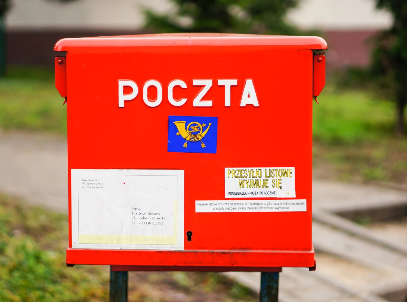 Systemy pocztowe działały już w starożytności, m.in. w Persji i Rzymie Systemy pocztowe działały już w starożytności, m.in. w Persji i Rzymie