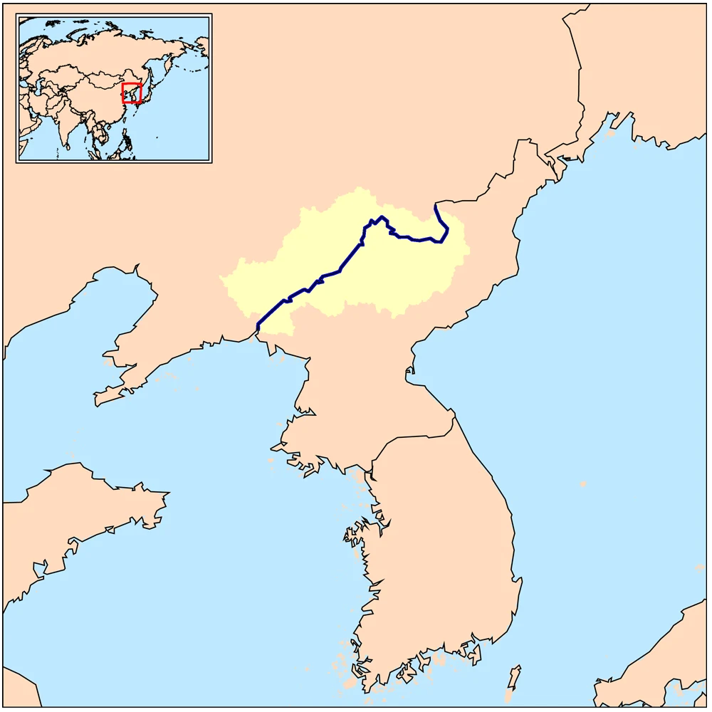 Rzeka Yalu jest niejako "najsłabszym" punktem Korei Północnej. Rzeka Yalu jest niejako "najsłabszym" punktem Korei Północnej.