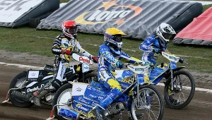 Żużel. 10 wniosków po kolejce. Pedersen znów rozstawia wszystkich po kątach. Nawet kolegę z drużyny