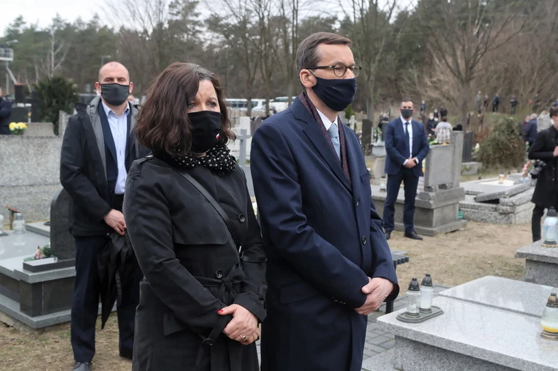 Mateusz Morawiecki z żoną Iwoną na pogrzebie Krawczyka