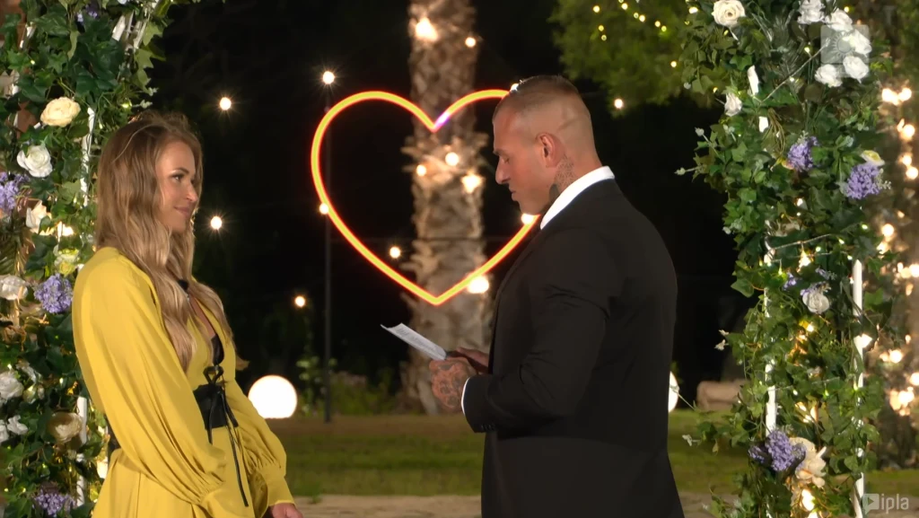 Relacja Ani i Czarka coraz bardziej się umacnia... Relacja Ani i Czarka coraz bardziej się umacnia...