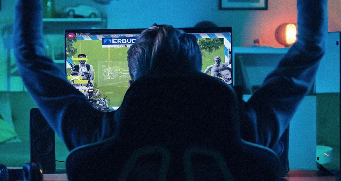 Esport to światowy fenomen, który pokochali młodzi ludzie Esport to światowy fenomen, który pokochali młodzi ludzie
