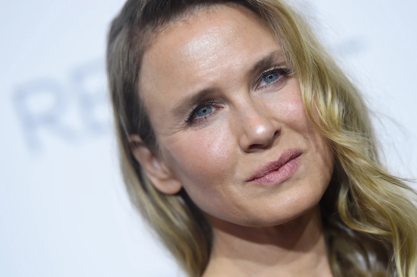 Operacje plastyczne bardzo zmieniły twarz Renée Zellweger
