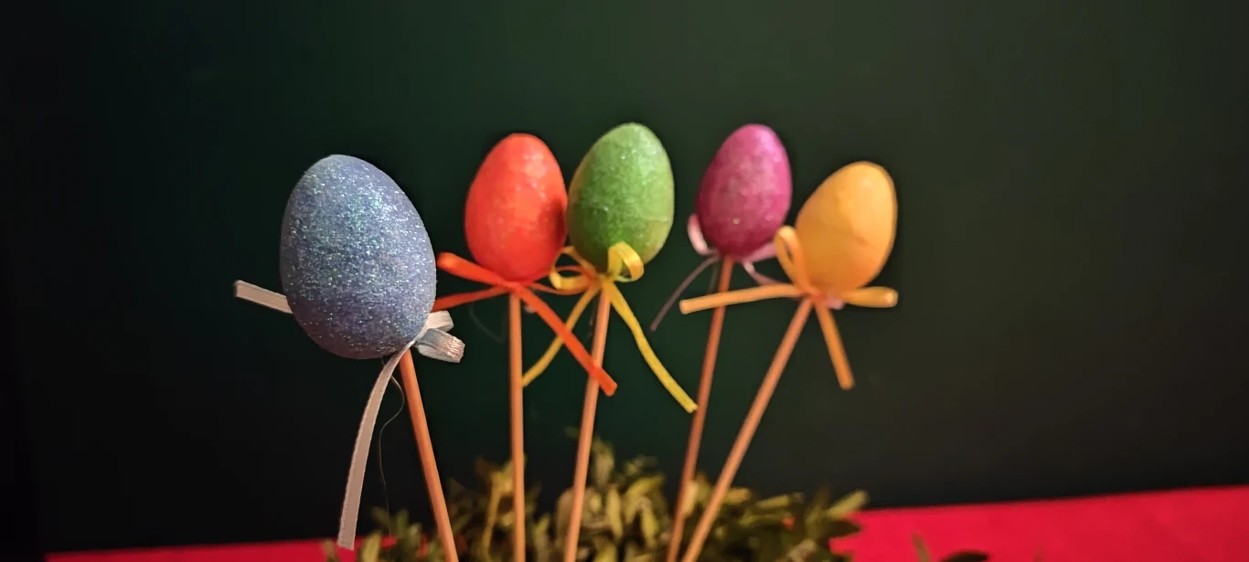  Zdjęcie wykonane przy słabym oświetleniu sztucznym, zoom x2