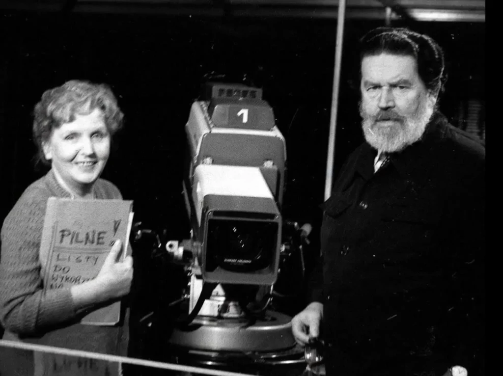 Screen z filmu na YouTube "1920.09.28 ^ 2014.08.01. Halina Miroszowa", Janusz Leśniewski