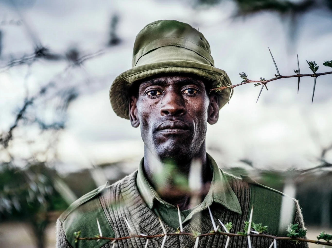 Peter Egson, Zacharia Kipkirui i inni członkowie NPR (National Police Reservists) poświęcili swoje życie ochronie tych wielkich ssaków, choć nie brakuje głosów, że poważne działania w tym zakresie nadeszły o wiele za późno. Peter Egson, Zacharia Kipkirui i inni członkowie NPR (National Police Reservists) poświęcili swoje życie ochronie tych wielkich ssaków, choć nie brakuje głosów, że poważne działania w tym zakresie nadeszły o wiele za późno.