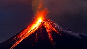 Erupcja wulkanu na Filipinach. Widok mrozi krew w żyłach