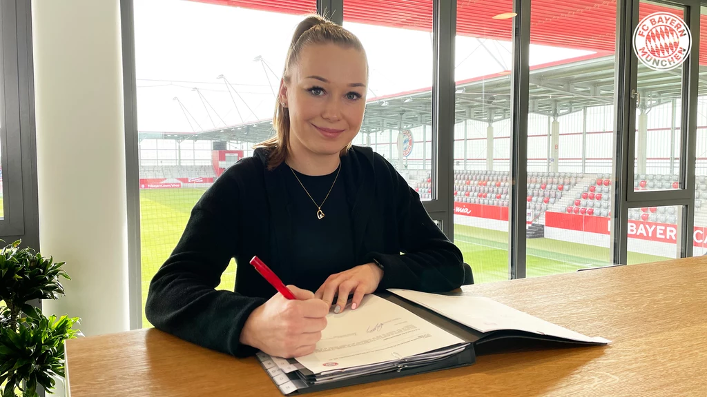 Weronika Zawistowska Weronika Zawistowska