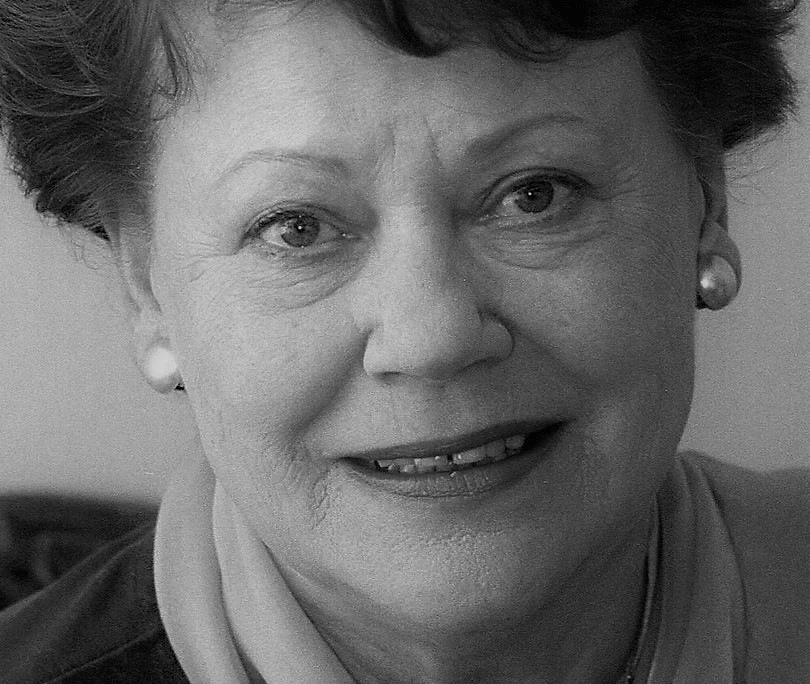Ewa Wawrzon