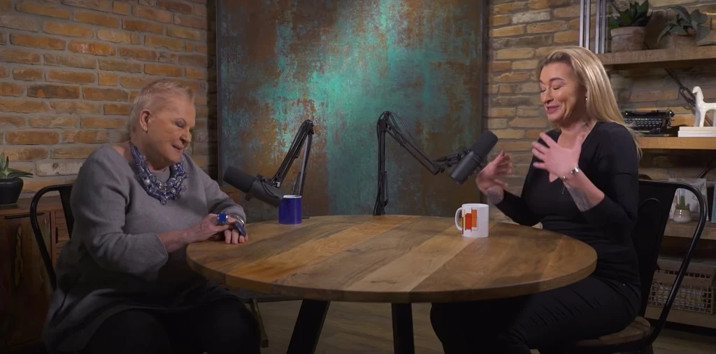 Screenshot z kanału "DALEJ Martyna Wojciechowska"