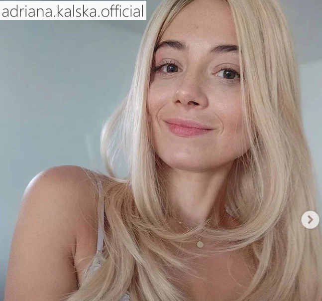 Zdjęcie z Instagrama @adriana.kalska.official Zdjęcie z Instagrama @adriana.kalska.official