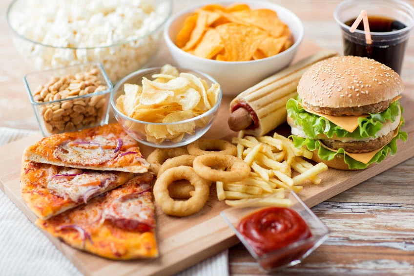 Dania typu fast-food mogą zrujnować zdrowie