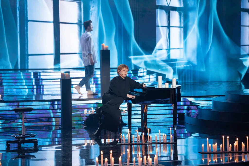 Trzecią uczestniczką była Tamara Arciuch, która zaśpiewała przepiękną balladę Edyty Bartosiewicz „Ostatni”