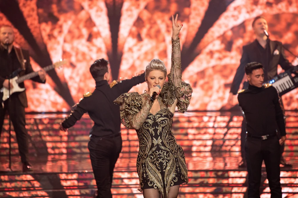 Gawron-Jedlikowski jako Magda Narożna