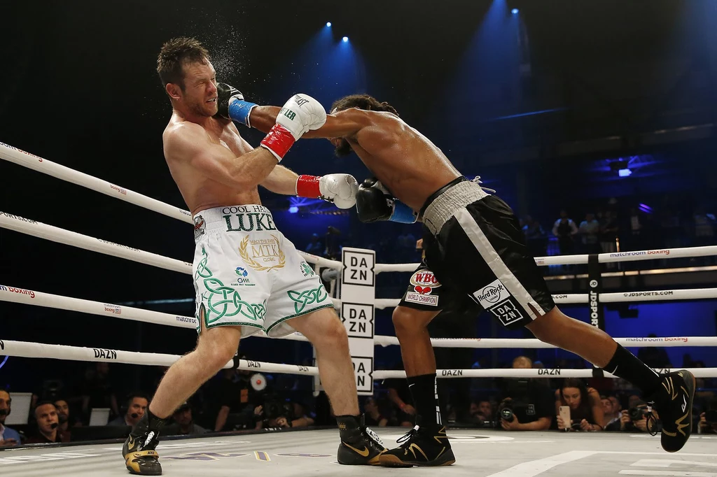 Demetrius Andrade (z prawej) Demetrius Andrade (z prawej)