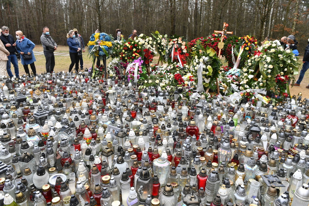 Tak dziś wygląda grób Krzysztofa Krawczyka w Grotnikach