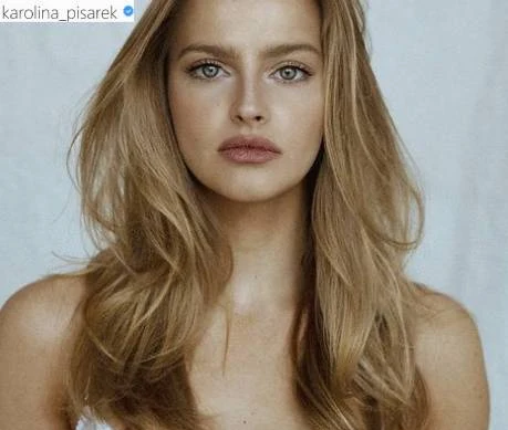 Instagram @karolina_pisarek