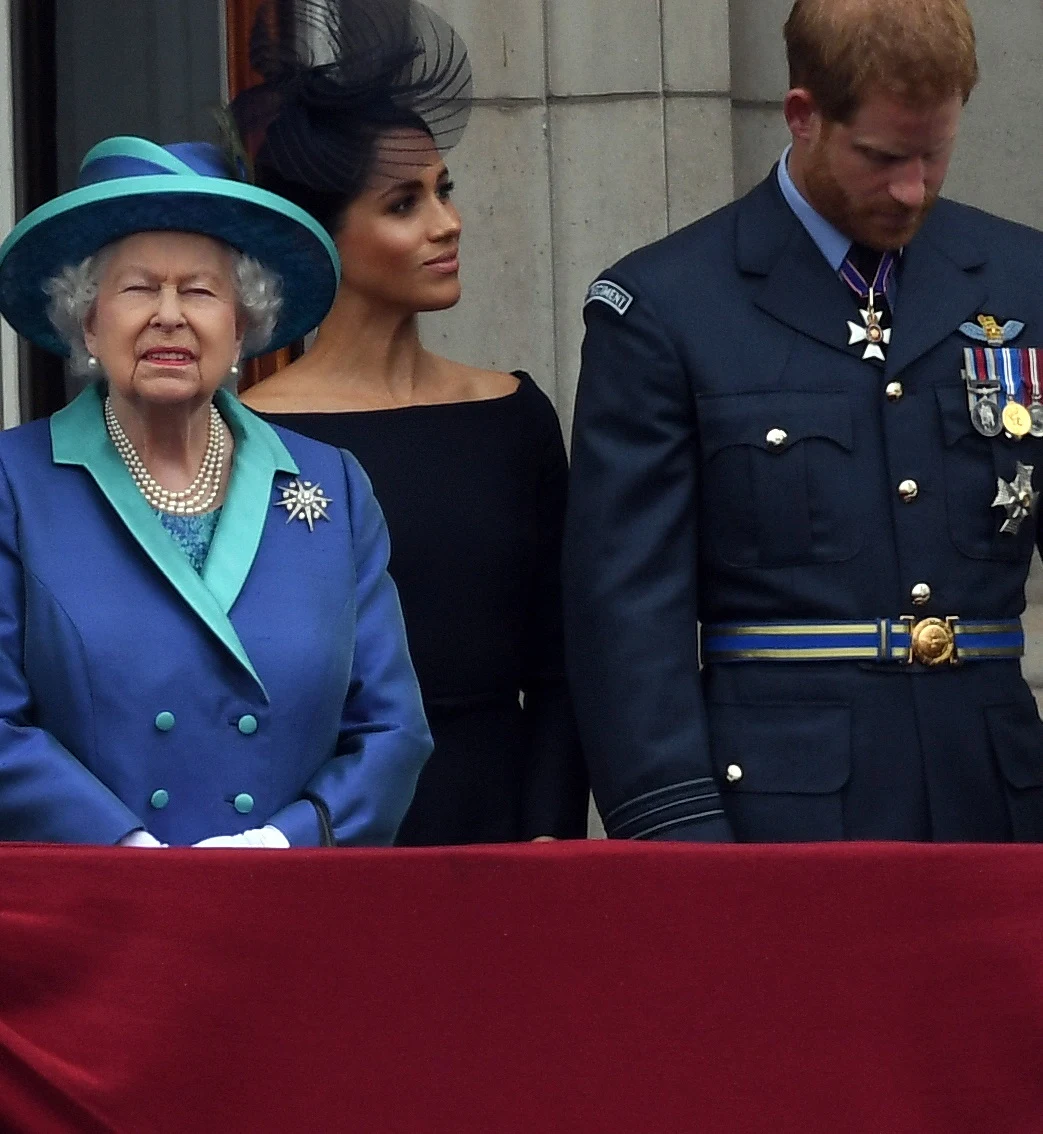 Królowa, Meghan i Harry Królowa, Meghan i Harry