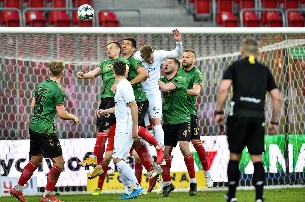 GKS Tychy (zielone koszulki) pokonał Radomiaka 1-0 GKS Tychy (zielone koszulki) pokonał Radomiaka 1-0