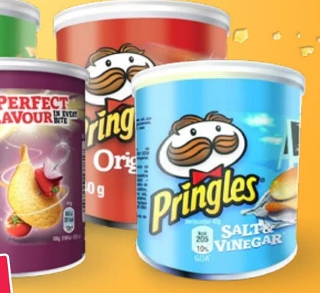 Chipsy Pringles