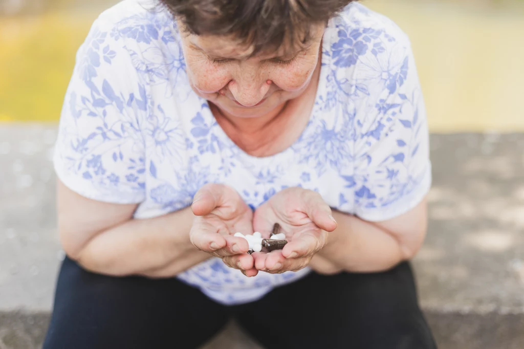 Program Leki 75+ już wkrótce może objąć również nieco młodszych seniorów