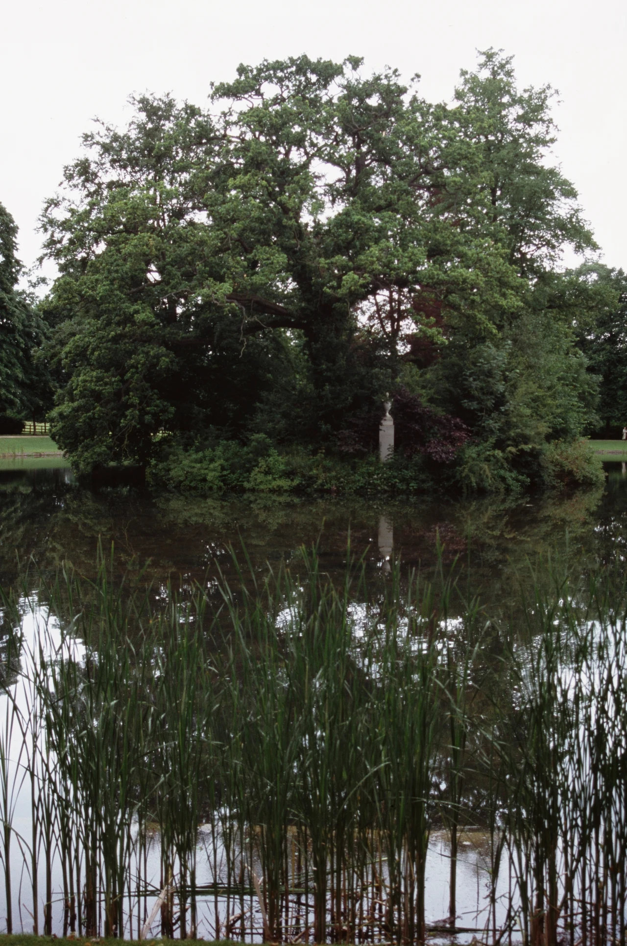 Grób księżnej Diany Grób księżnej Diany