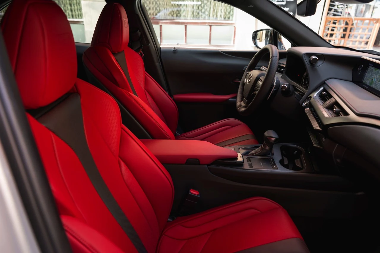 Lexusy F... 