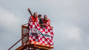 Spadek zajrzał im w oczy. Legendarny trener się tłumaczy