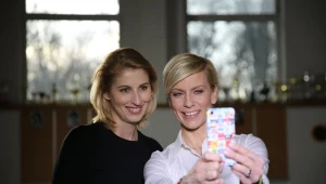 Anita Werner ze szpadzistką Magdaleną Piekarską-Twardochel 